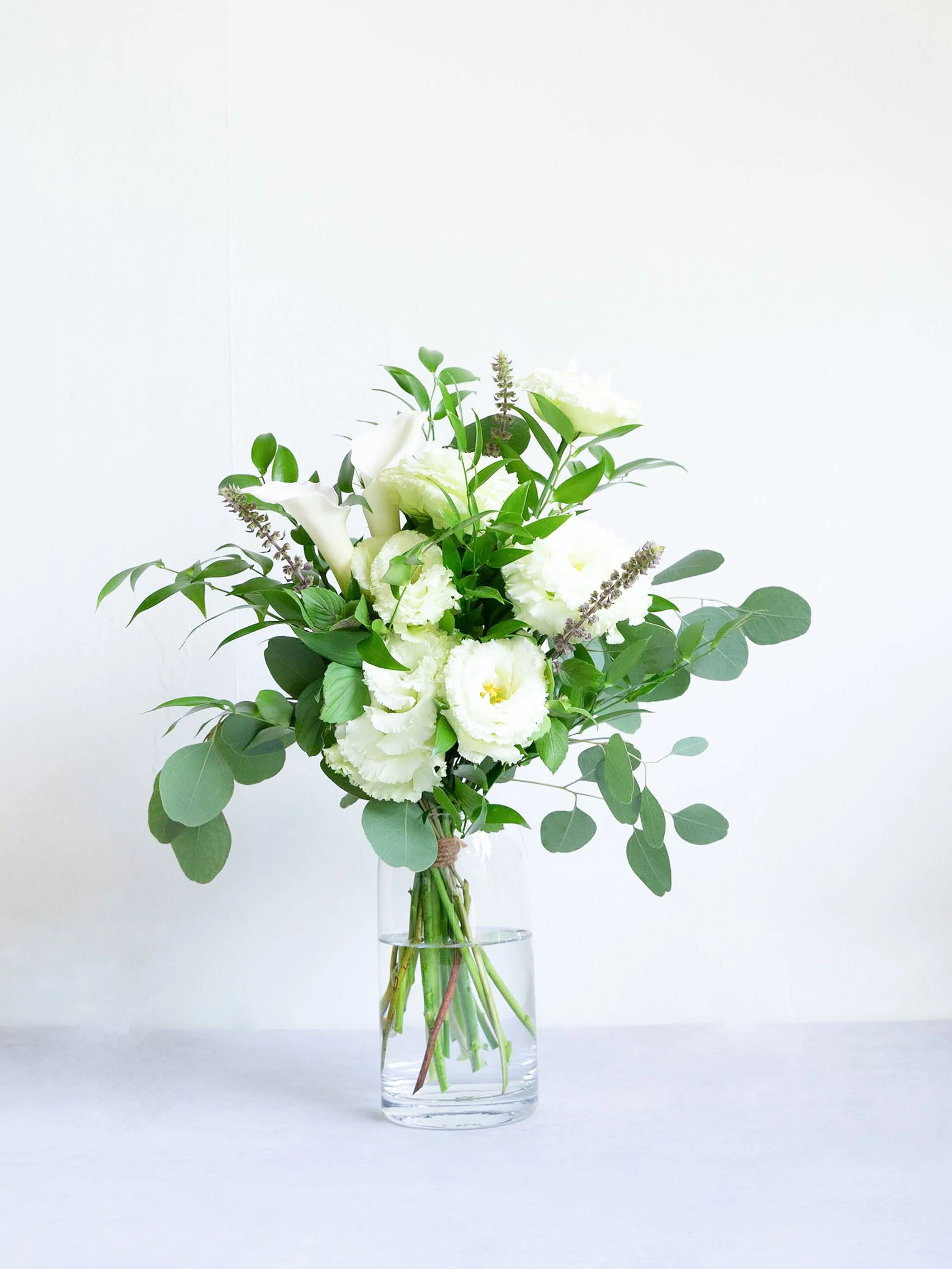 【店舗配送】フローリストにおまかせ 季節の花束 M - グリーン- - Image 20