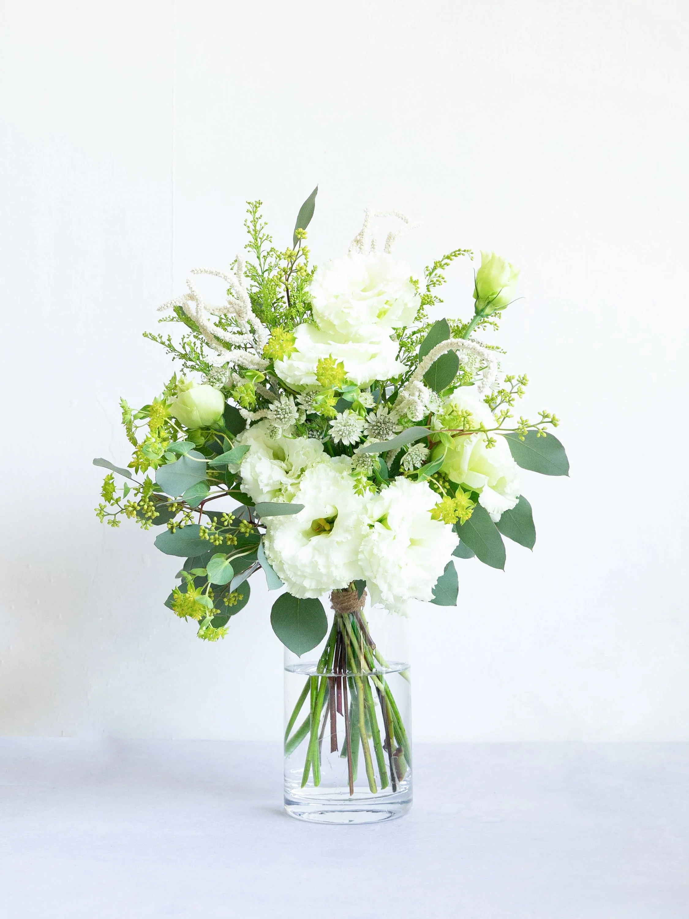 【店舗配送】フローリストにおまかせ 季節の花束 M - グリーン- - Image 22