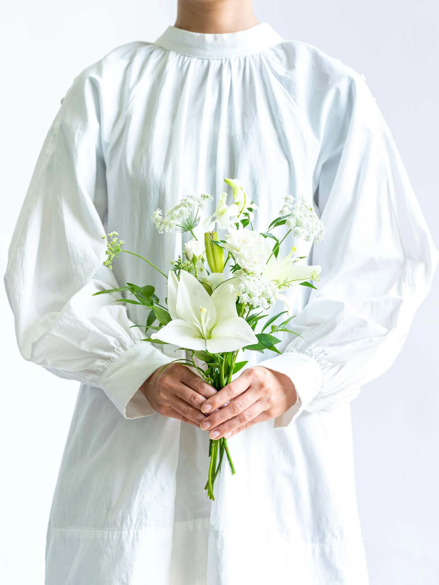 【11月の誕生花】ユリの花束M - ホワイト - - Image 3
