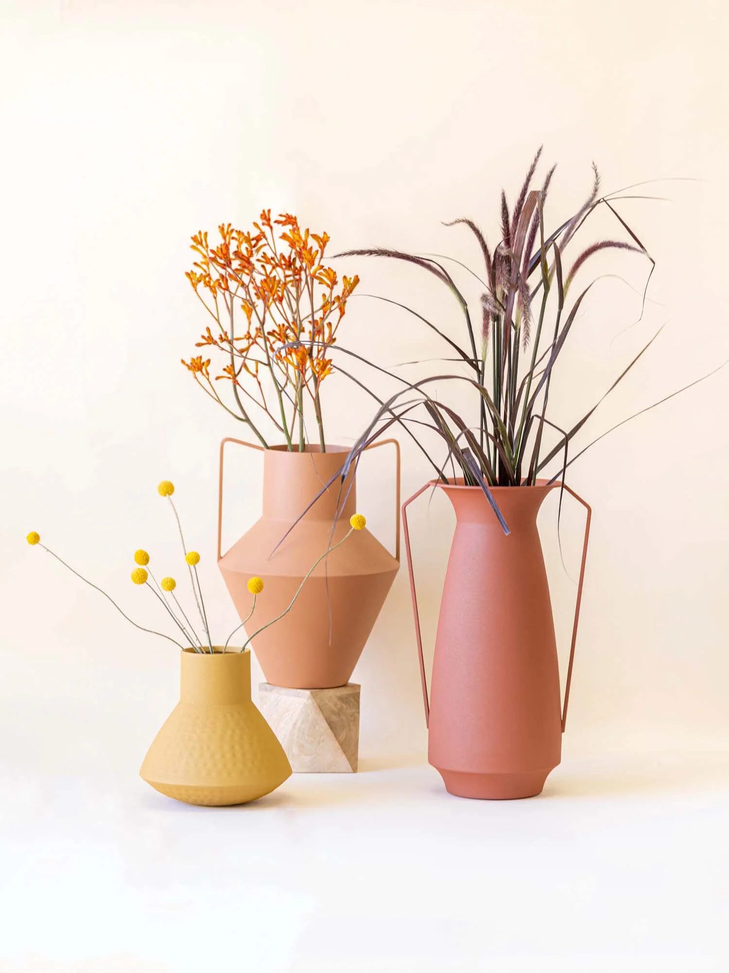 Bloomingville Isira Vase Yellow - Image 5