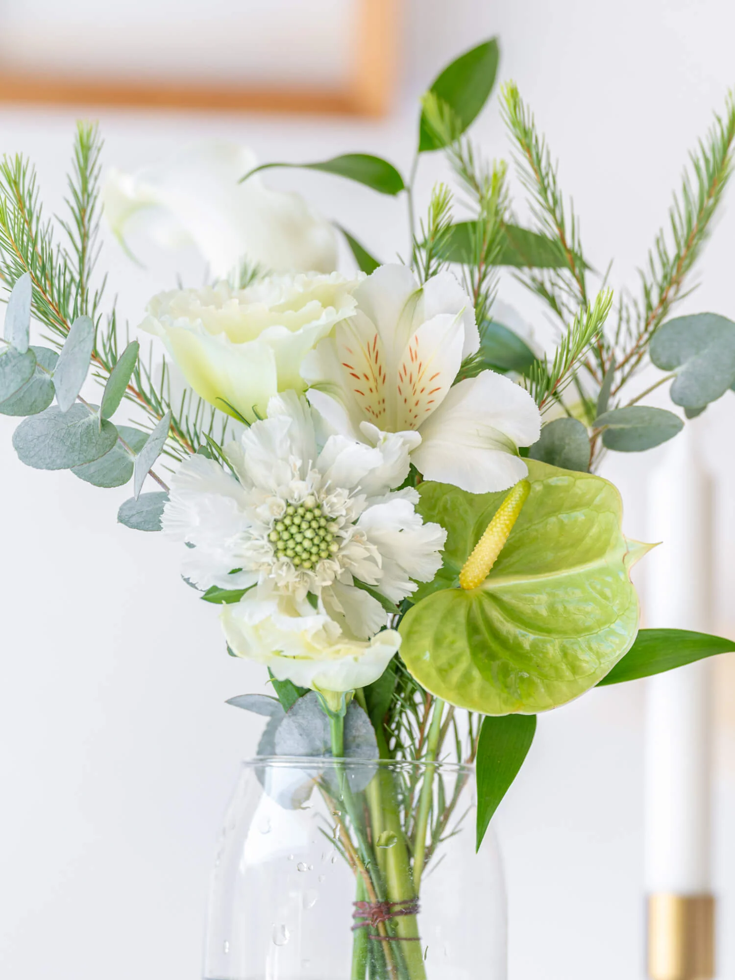 【誕生日ギフト】 フローリストにおまかせ 季節の花束 S - グリーン&ホワイト - - Image 8