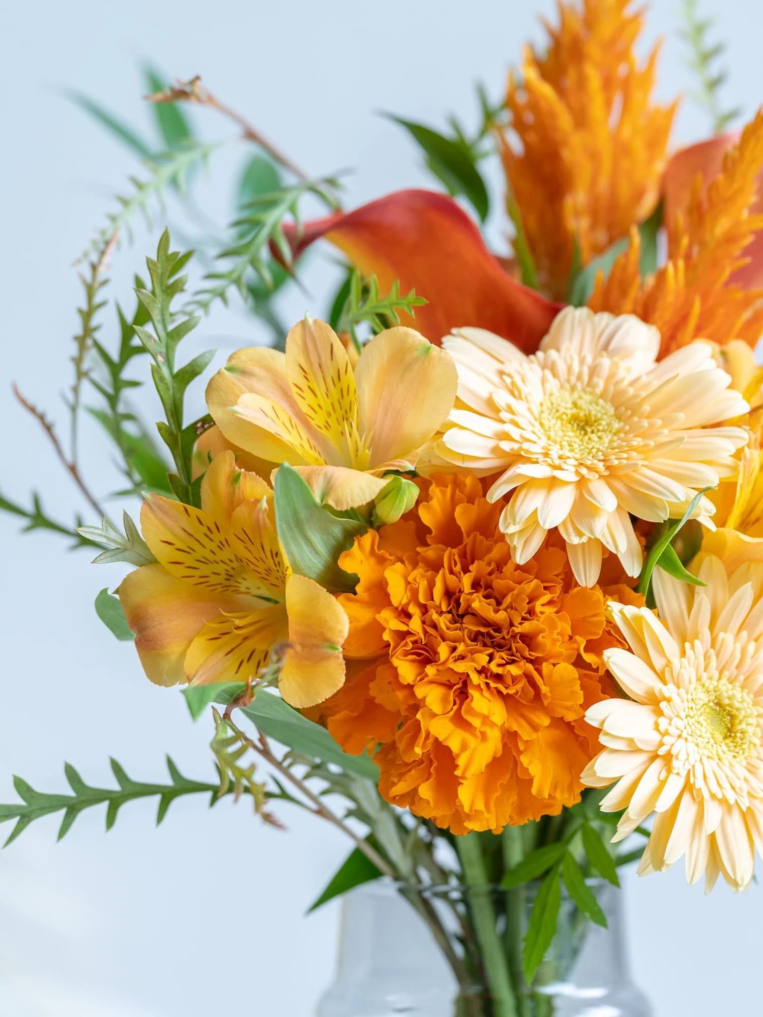 フローリストにおまかせ 季節の花束 M - オレンジ - - Image 4