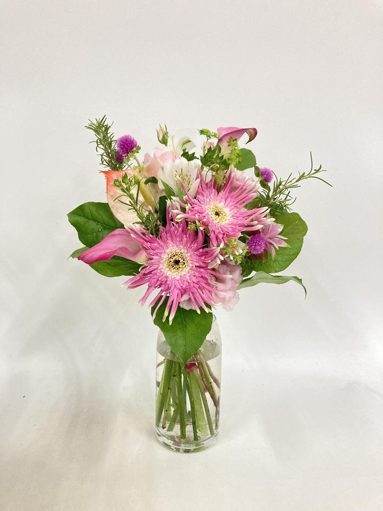 フローリストにおまかせ 季節の花束 M - ピンク - - Image 24
