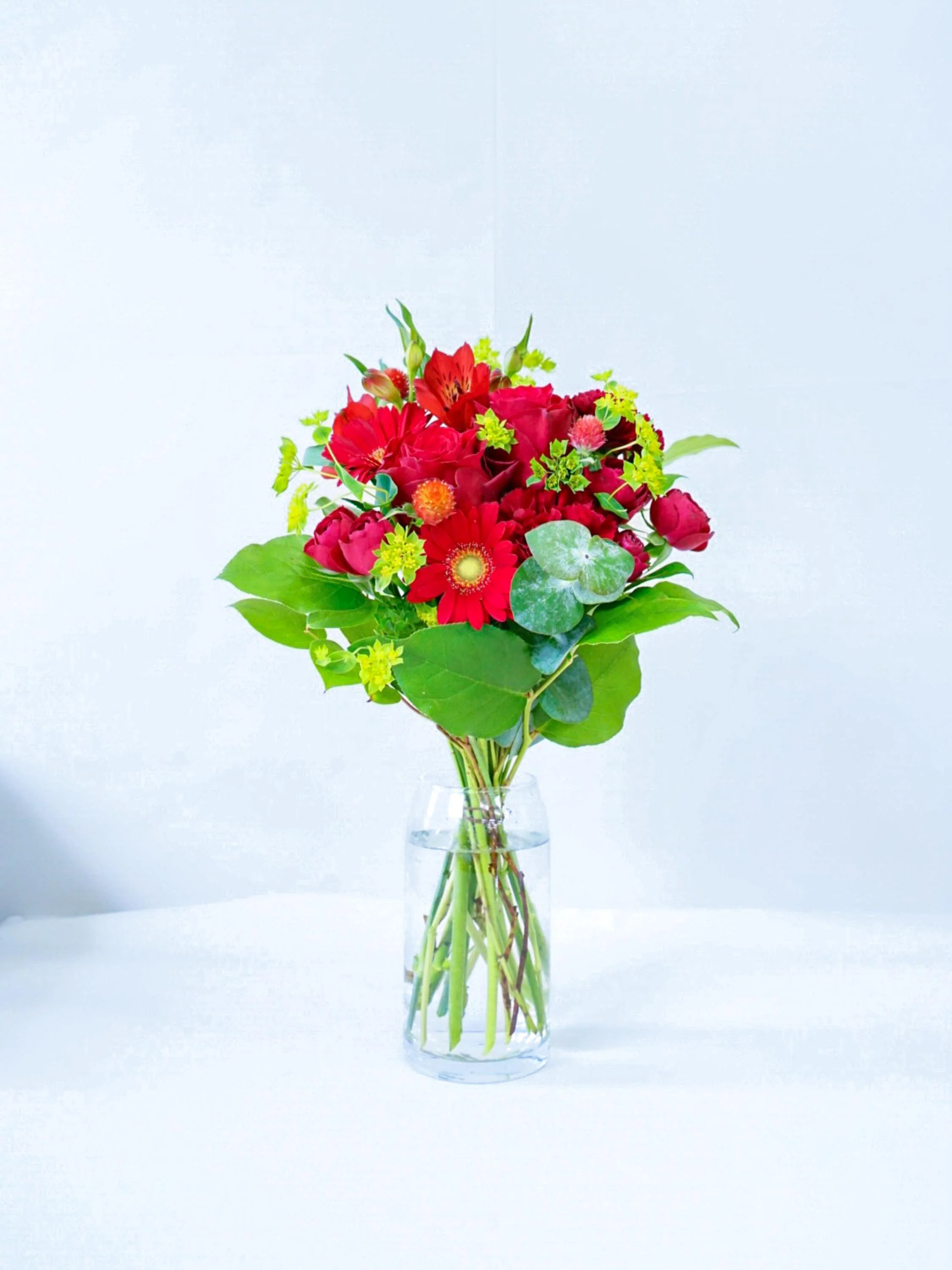 【誕生日ギフト】 フローリストにおまかせ 季節の花束 M - レッド - - Image 22