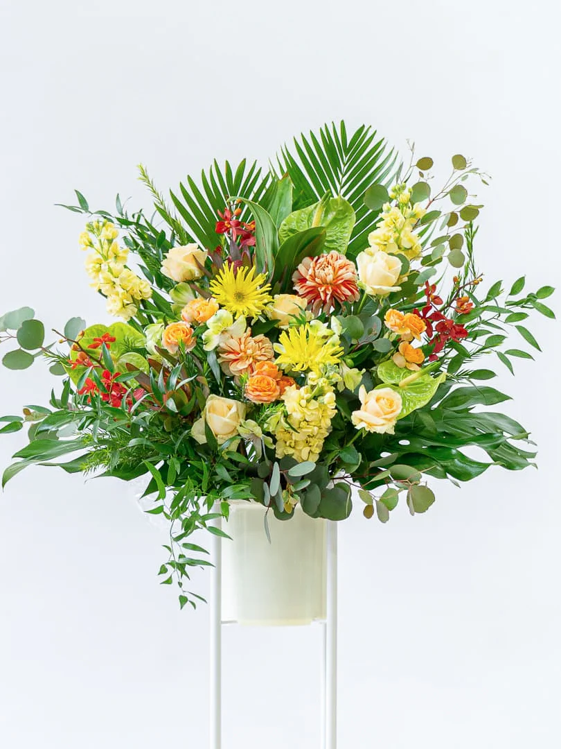 季節のおまかせスタンド花 1段 - ミックス - - Image 19